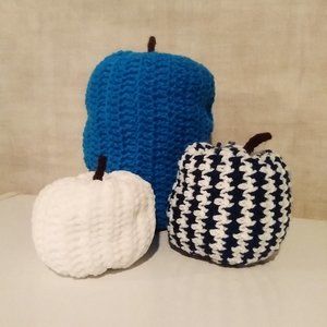 PUMPKINS 3 PC. CROCHET HANDMADE BOHO STYLE HOLIDAY DECOR